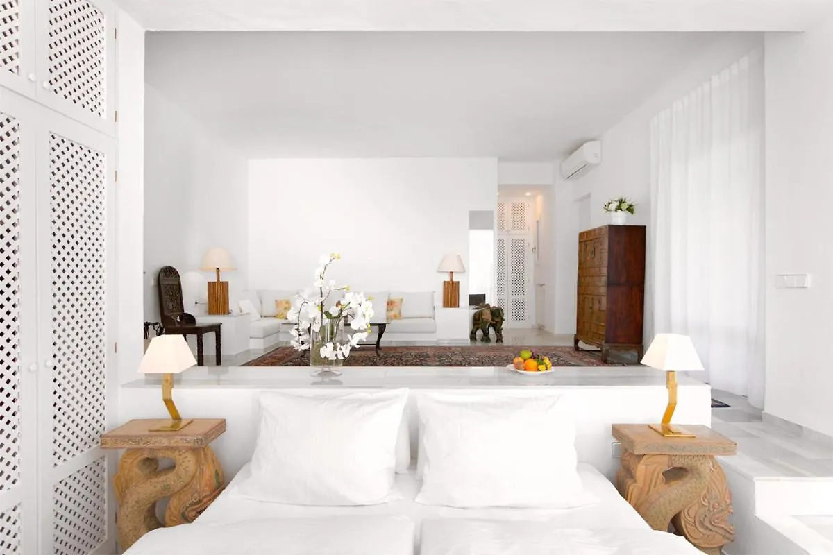 ****  Hotel Village Кала-Ваделья Испания